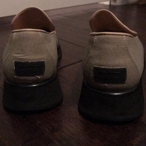 Salvatore Ferragamo - Picture 4 of 8